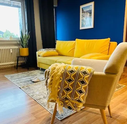 Centro-ist-nicht-mehr-weit * Oberhausen (North Rhine-Westphalia)